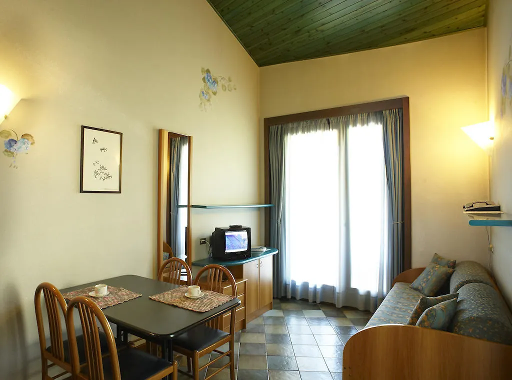 Residence Mirelladue Ponte Di Legno Italy