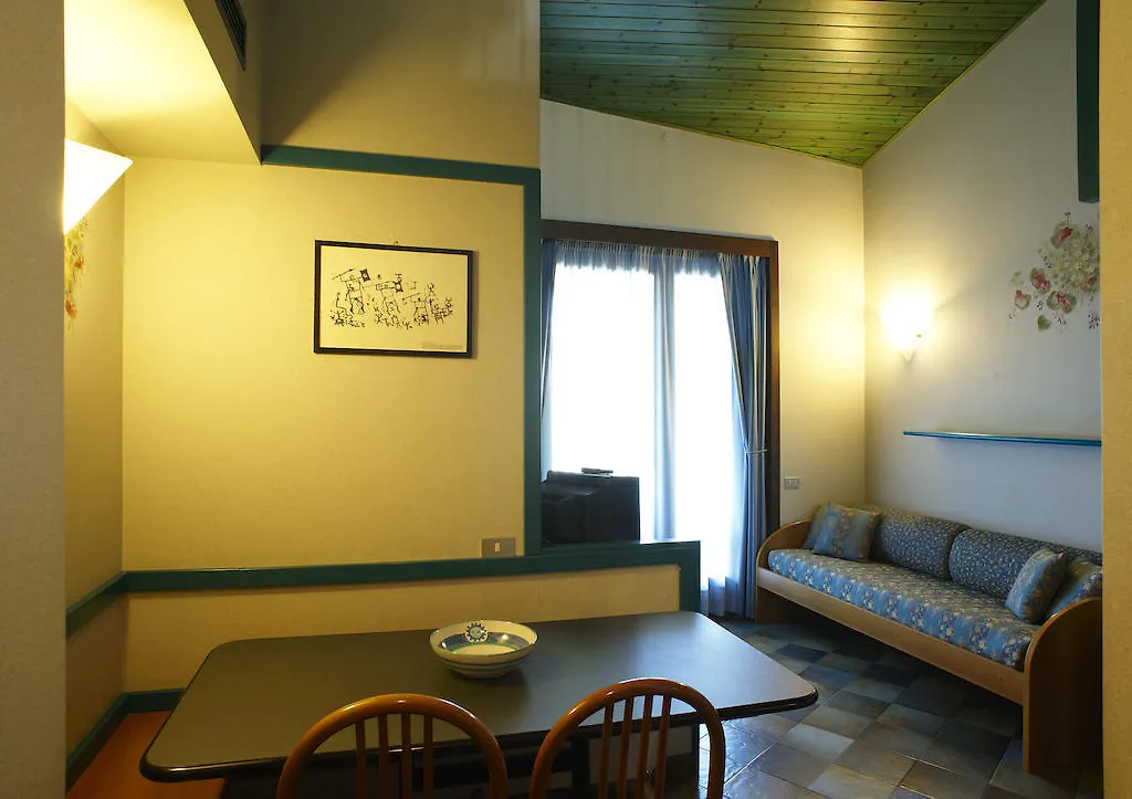 Aparthotel Residence Mirelladue Ponte Di Legno