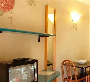 Residence Mirelladue Ponte Di Legno 4*,  Italy
