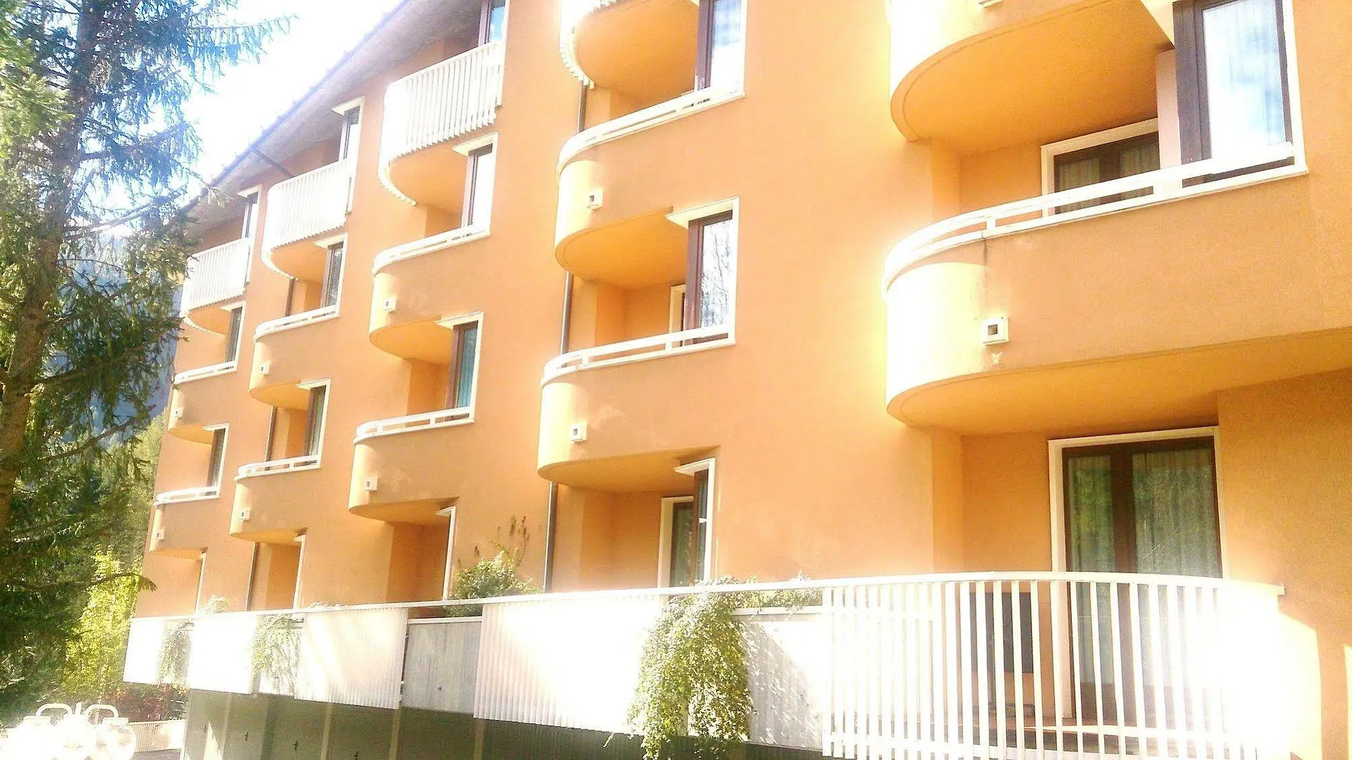 Aparthotel Residence Mirelladue Ponte Di Legno
